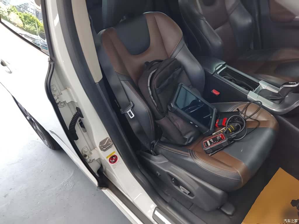 Volvo XC60, 2017 25