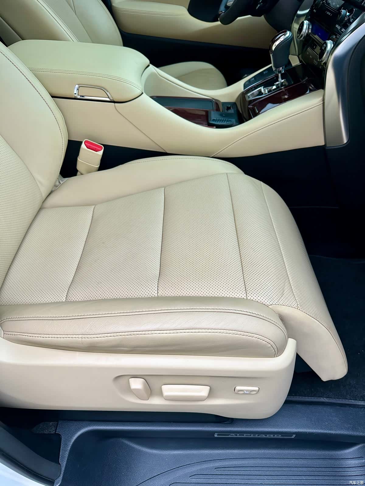 Toyota Alphard, 2016 52