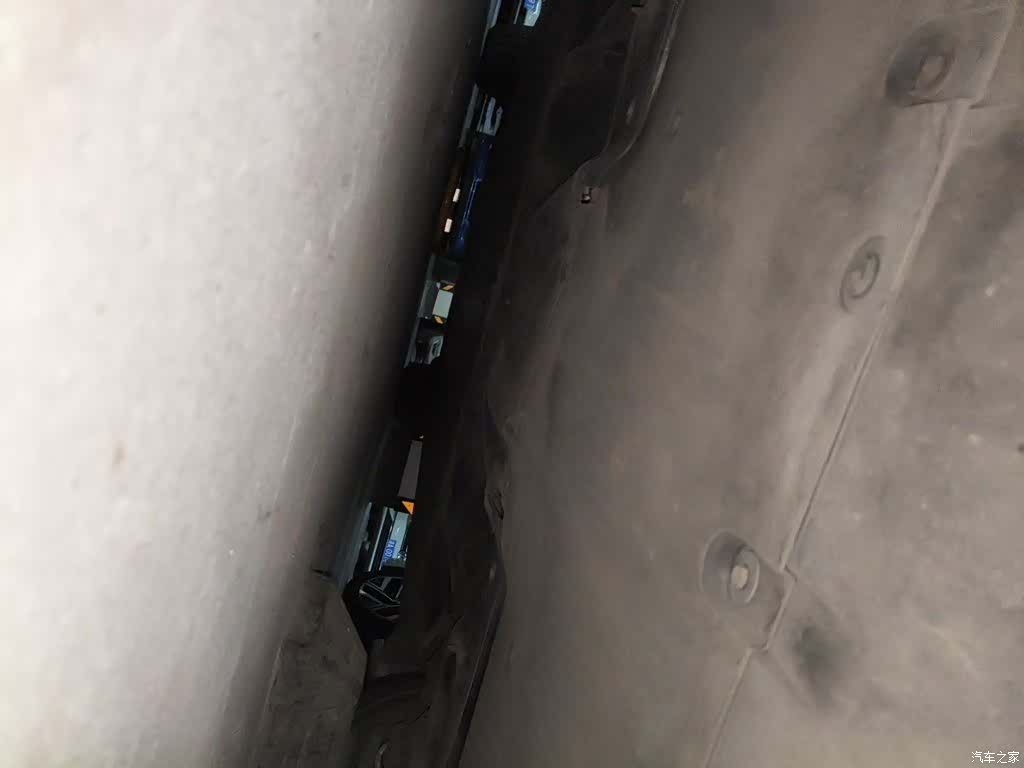 Tesla Model Y, 2021 25