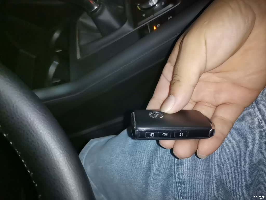 Mazda Mazda3, 2024 9