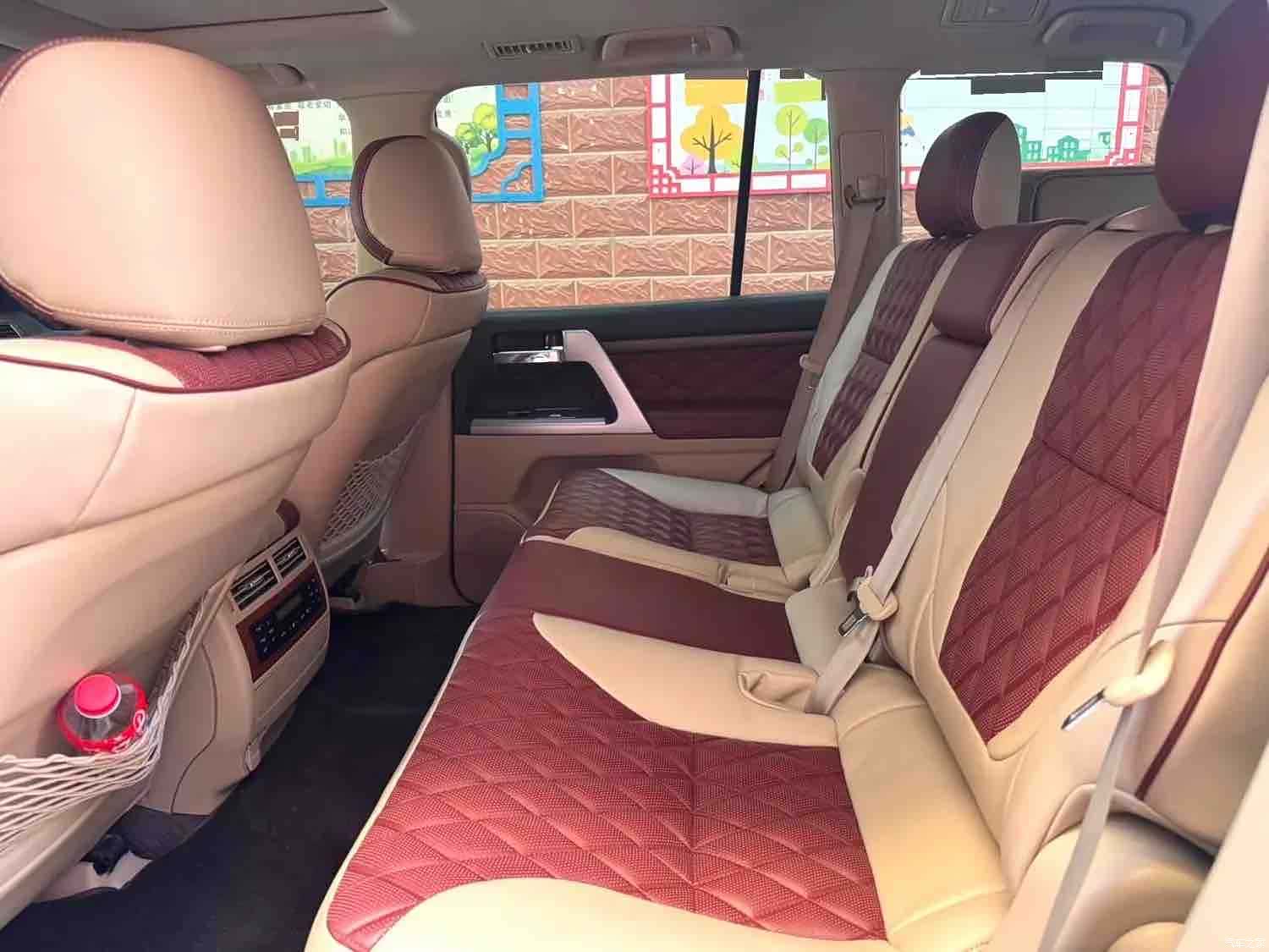 Toyota Land Cruiser, 2013 8