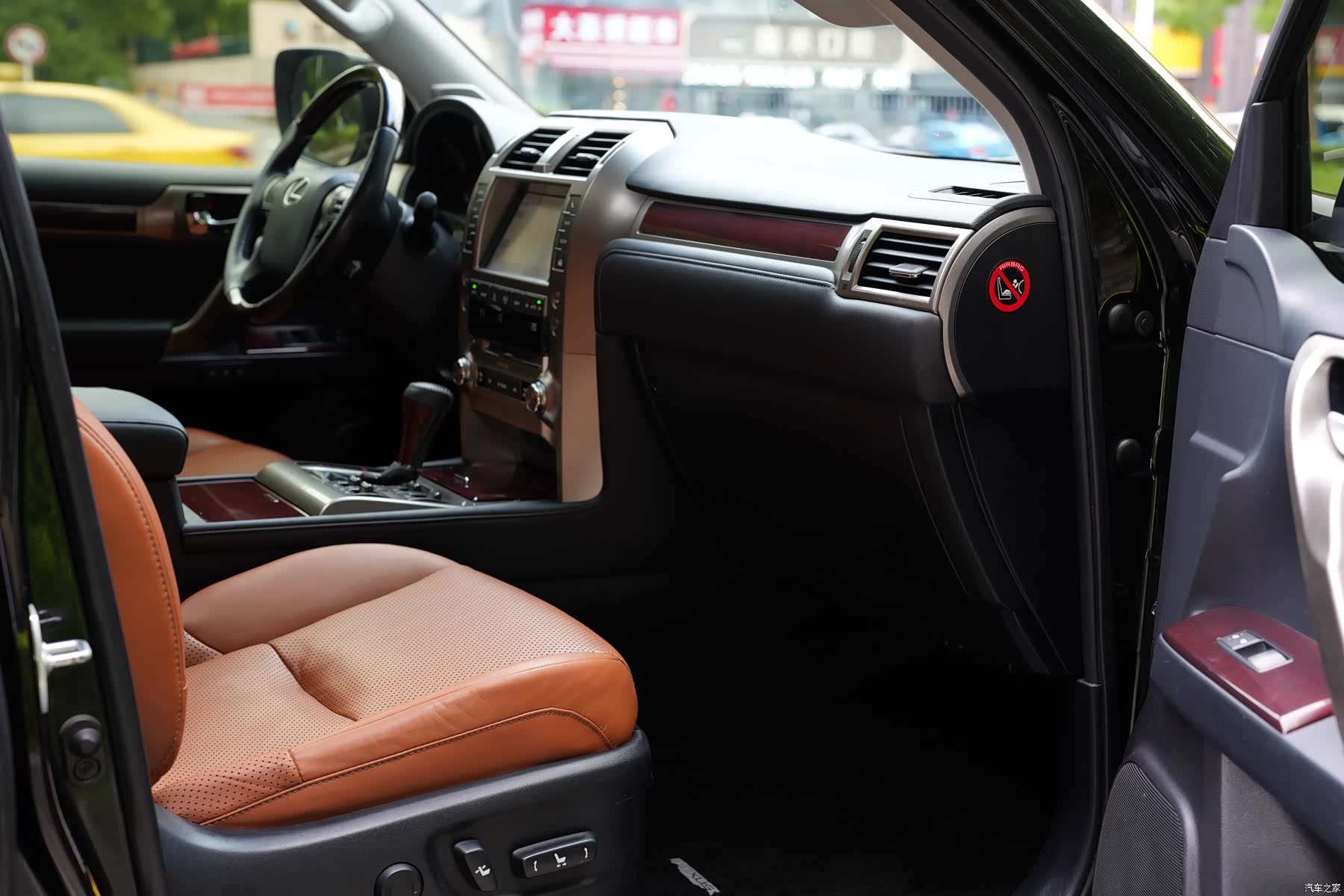 Lexus GX, 2014 23