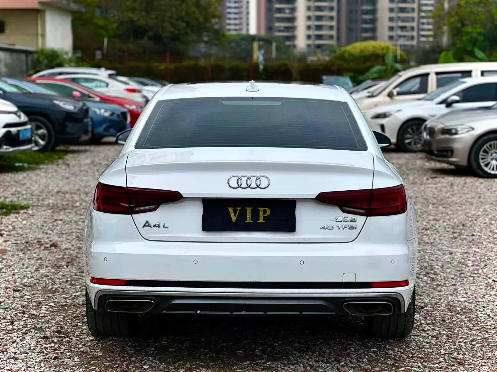 Audi A4L, 2019 7