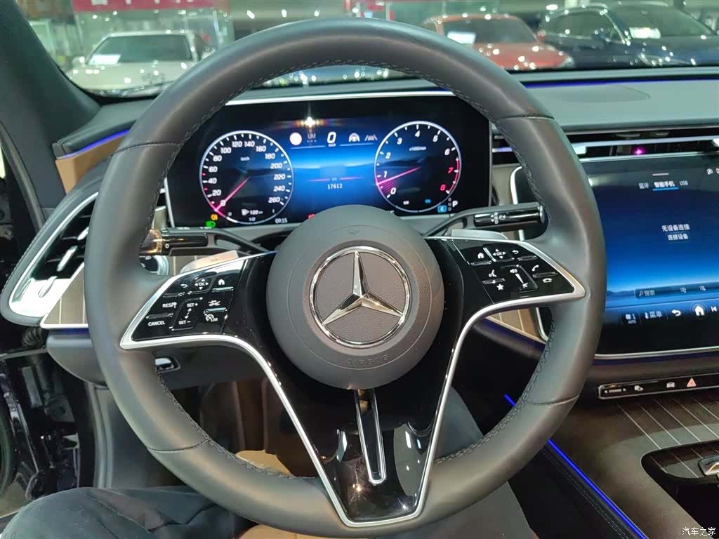 Mercedes-Benz E-Class, 2024 7