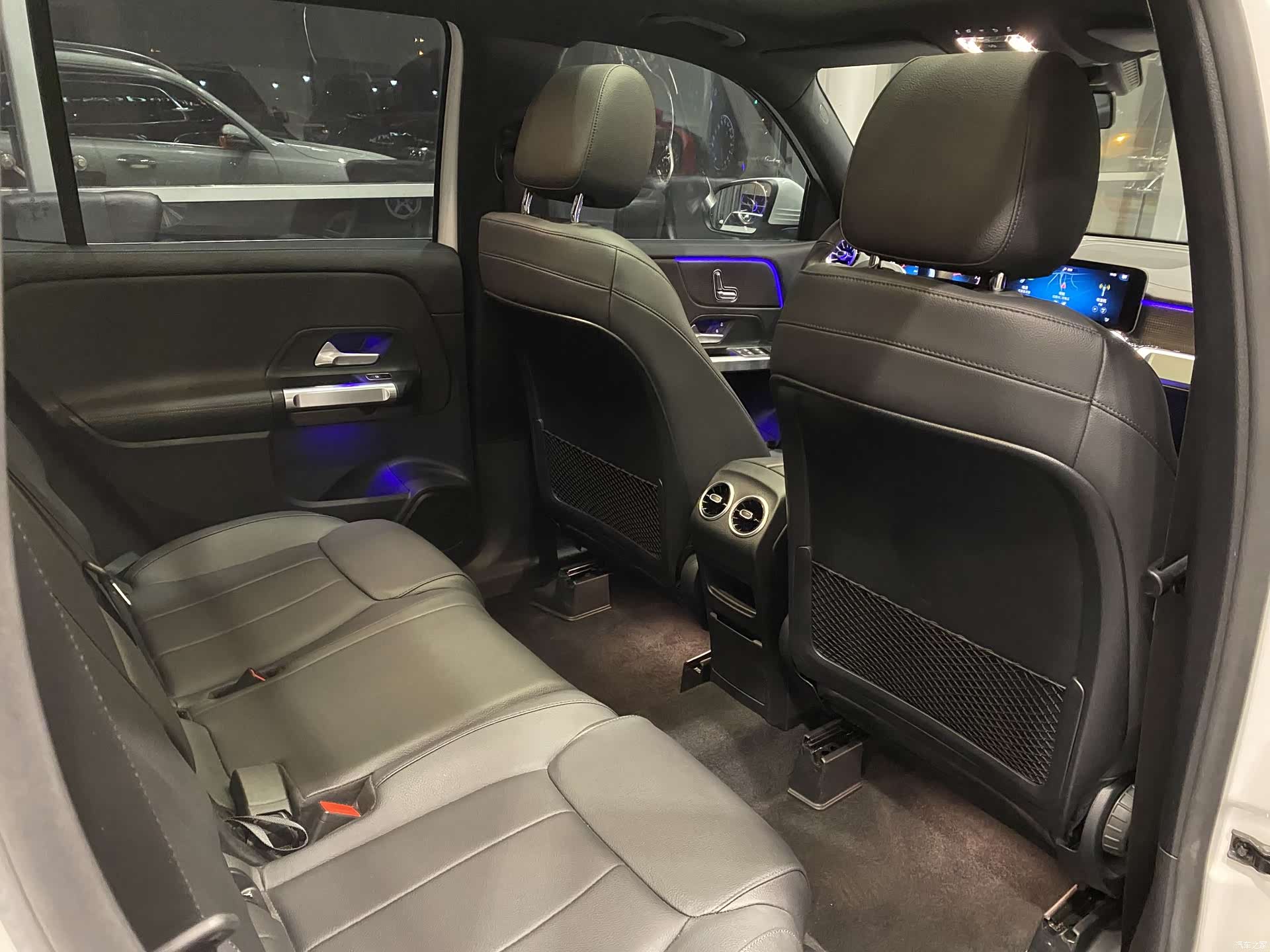 Mercedes-Benz GLB, 2020 11