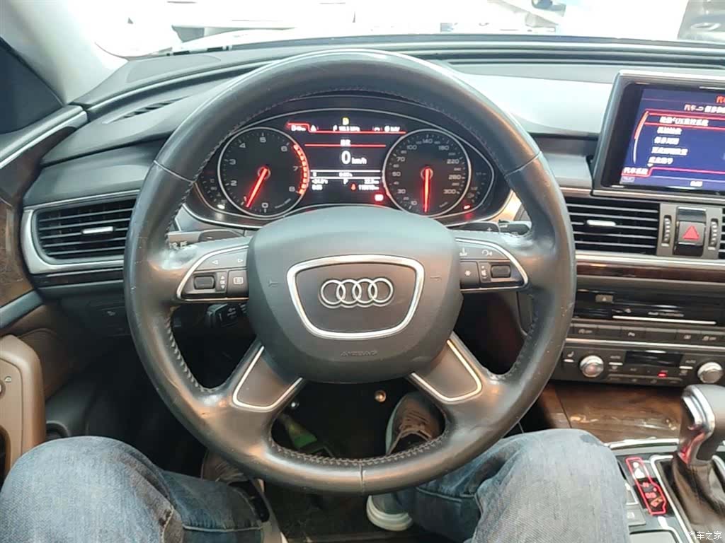 Audi A6L, 2014 11