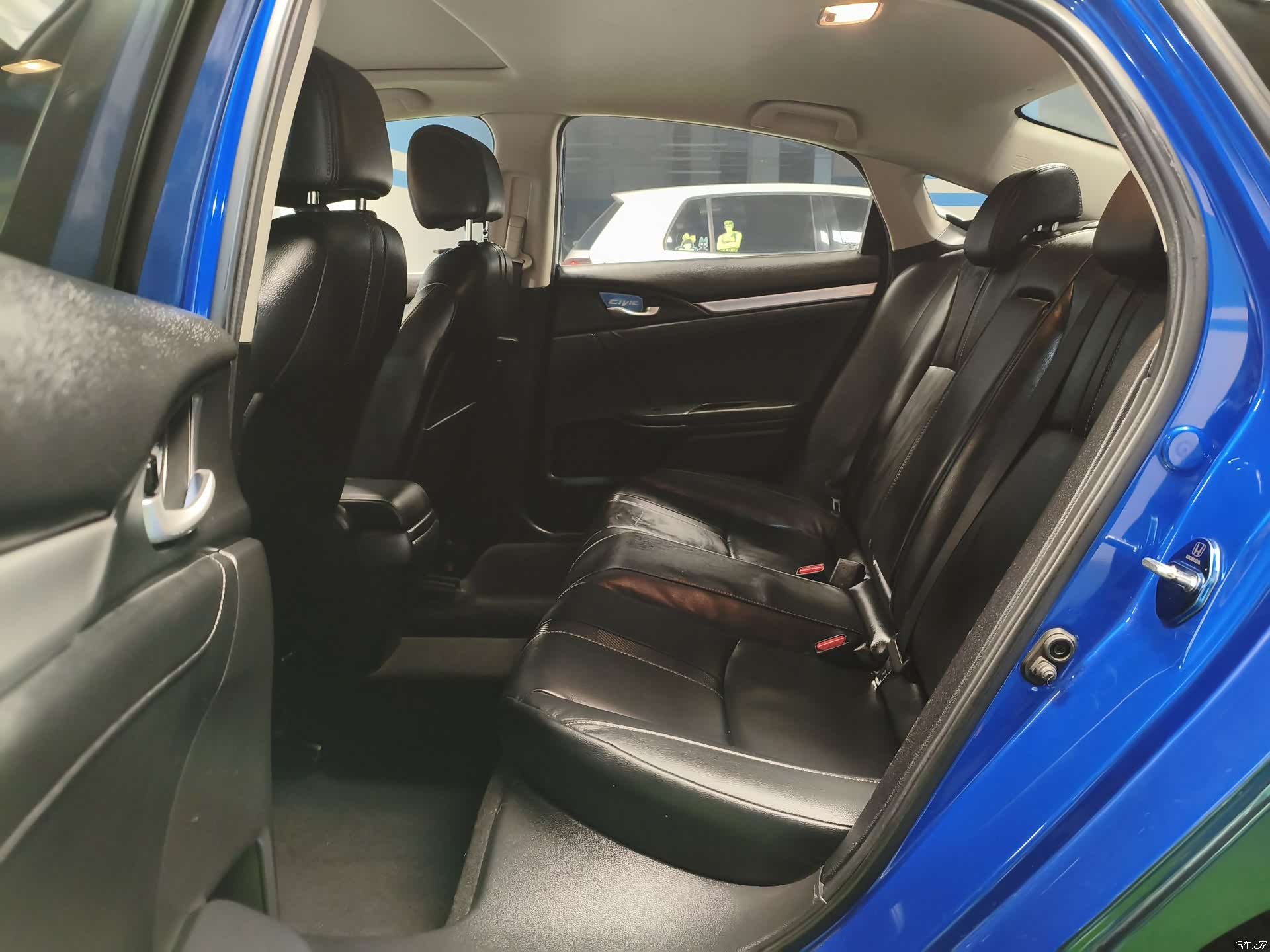 Honda Civic, 2018 12