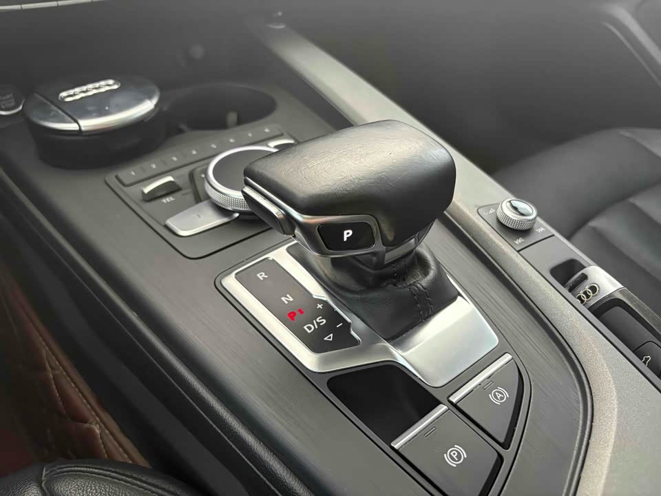 Audi A4L Audi A4L