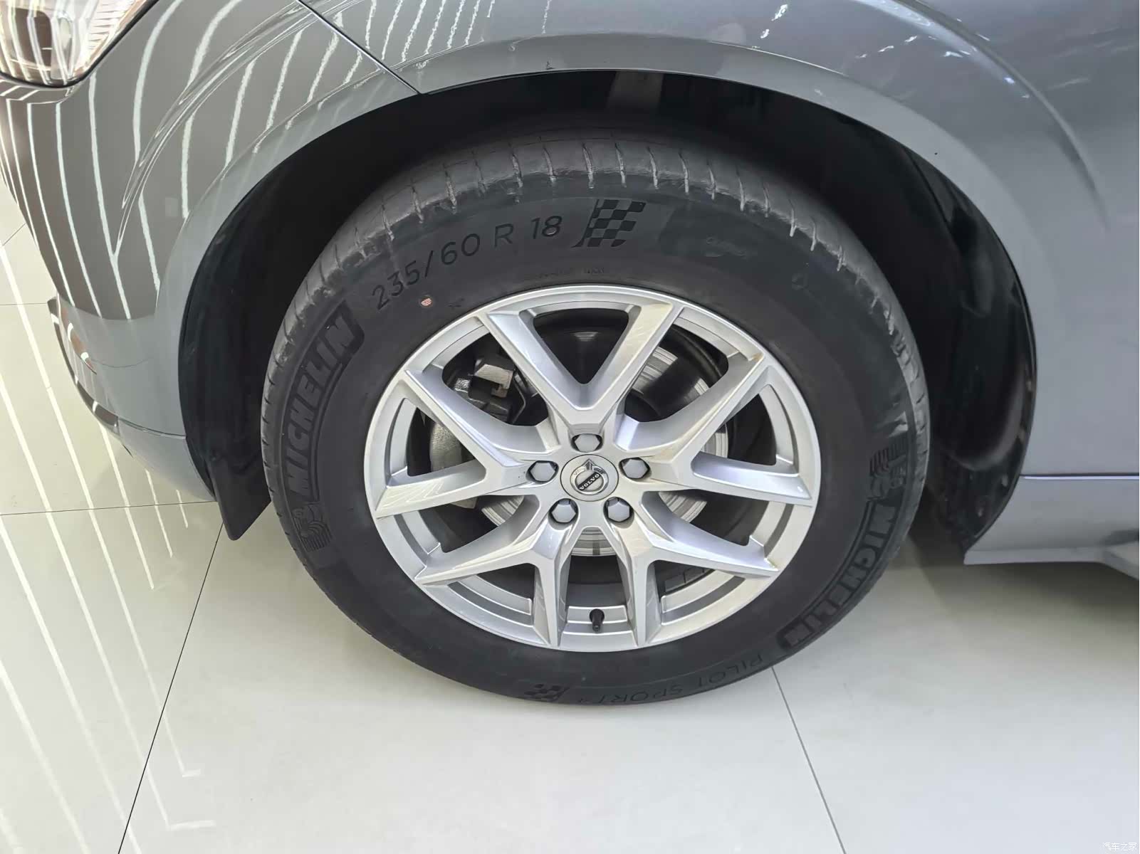 Volvo XC60, 2019 16