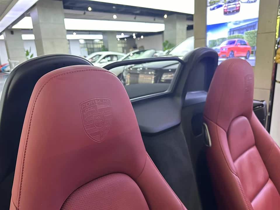 Porsche 718