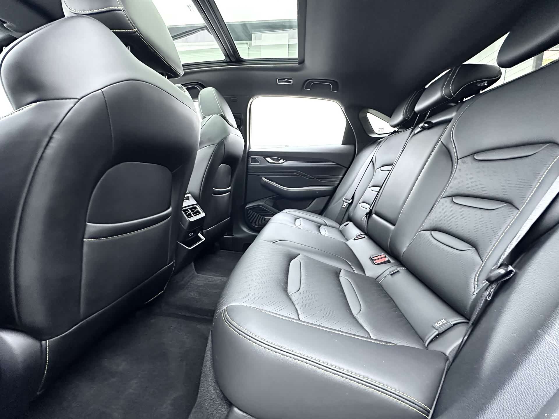 Geely Preface, 2024 12