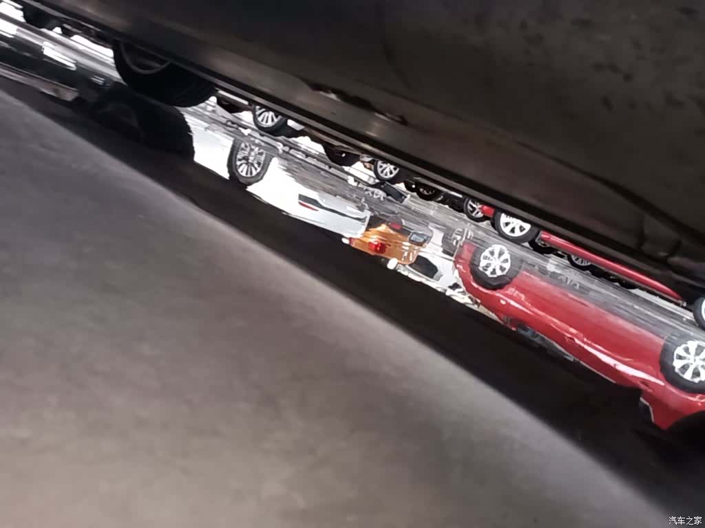 Tesla Model Y, 2023 22