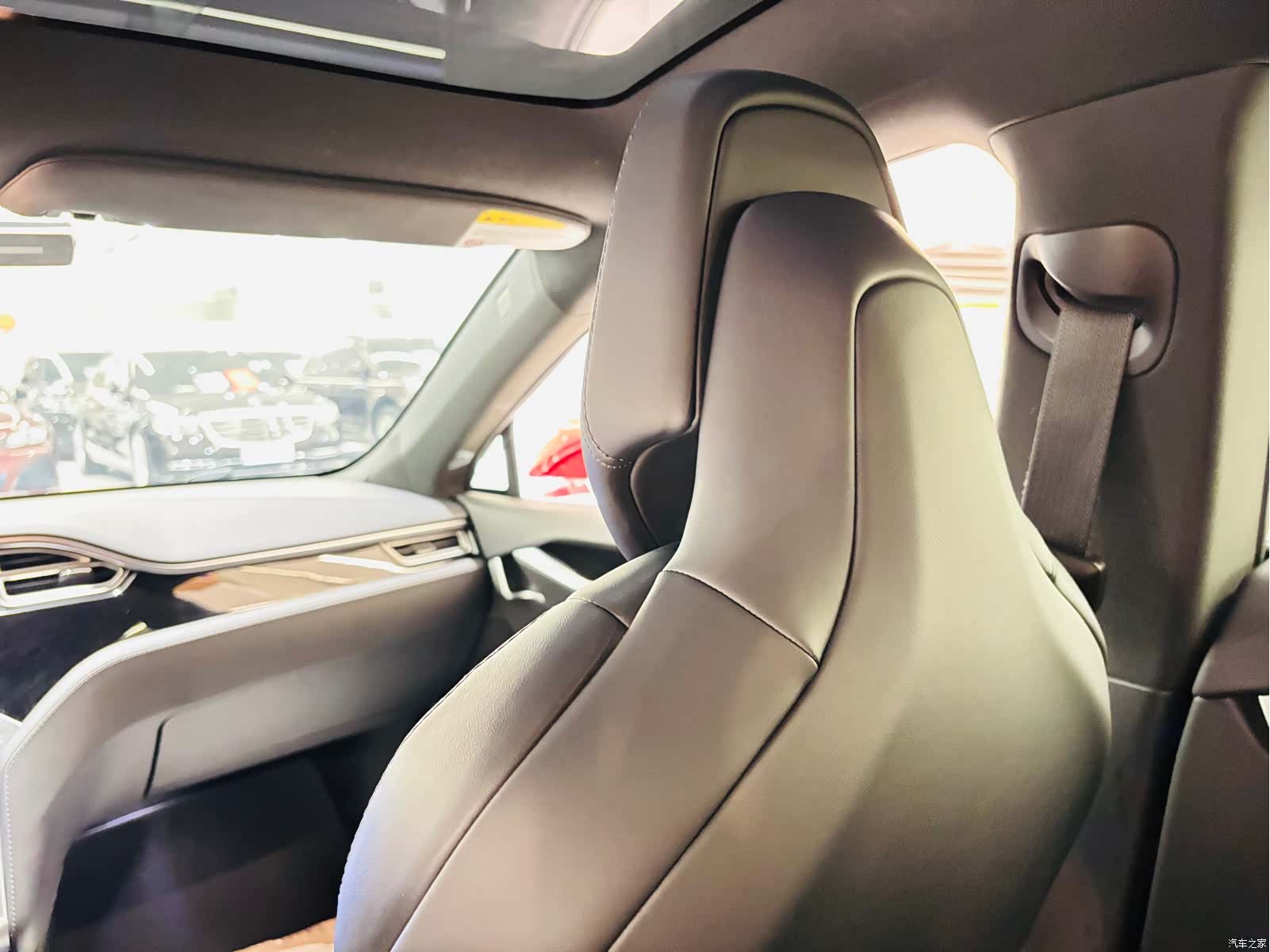 Tesla Model S, 2017 12