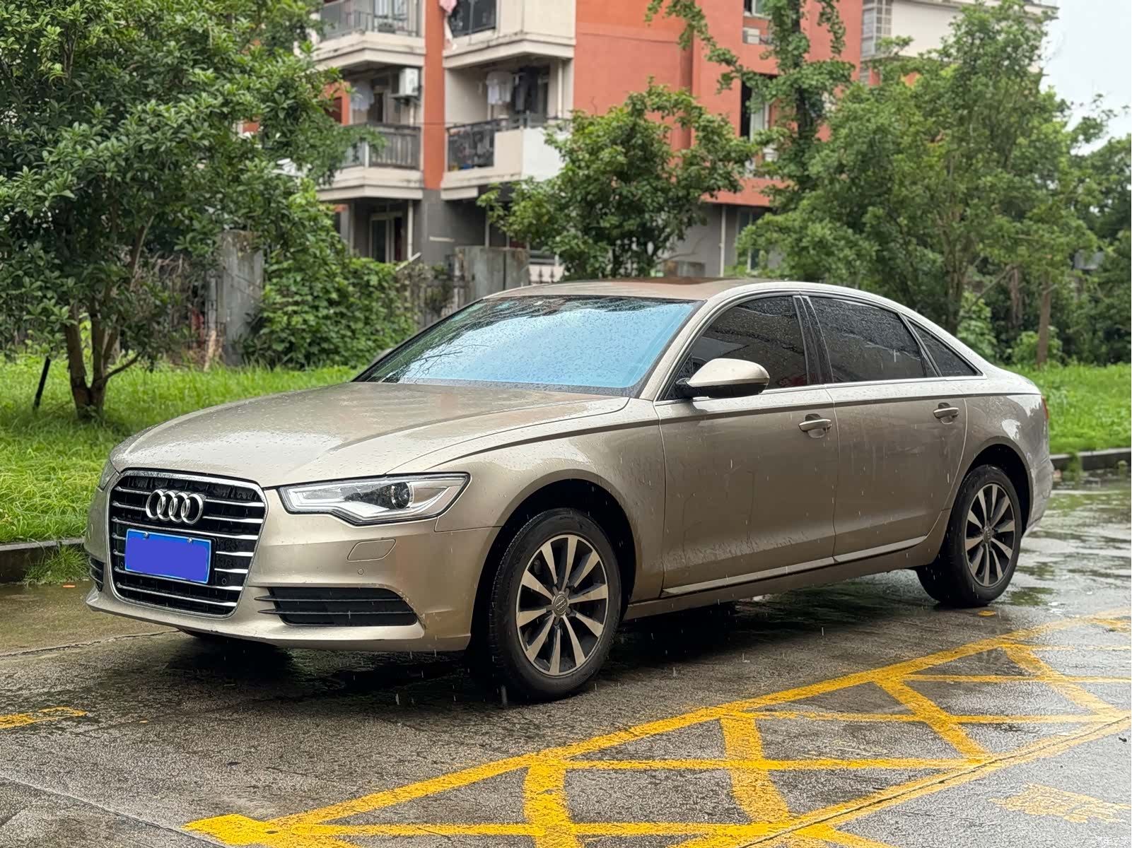 Audi A6L, 2016 1