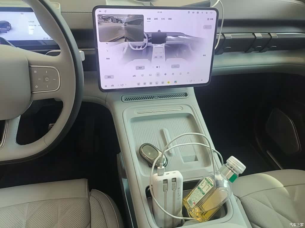 NIO ES6, 2025 13