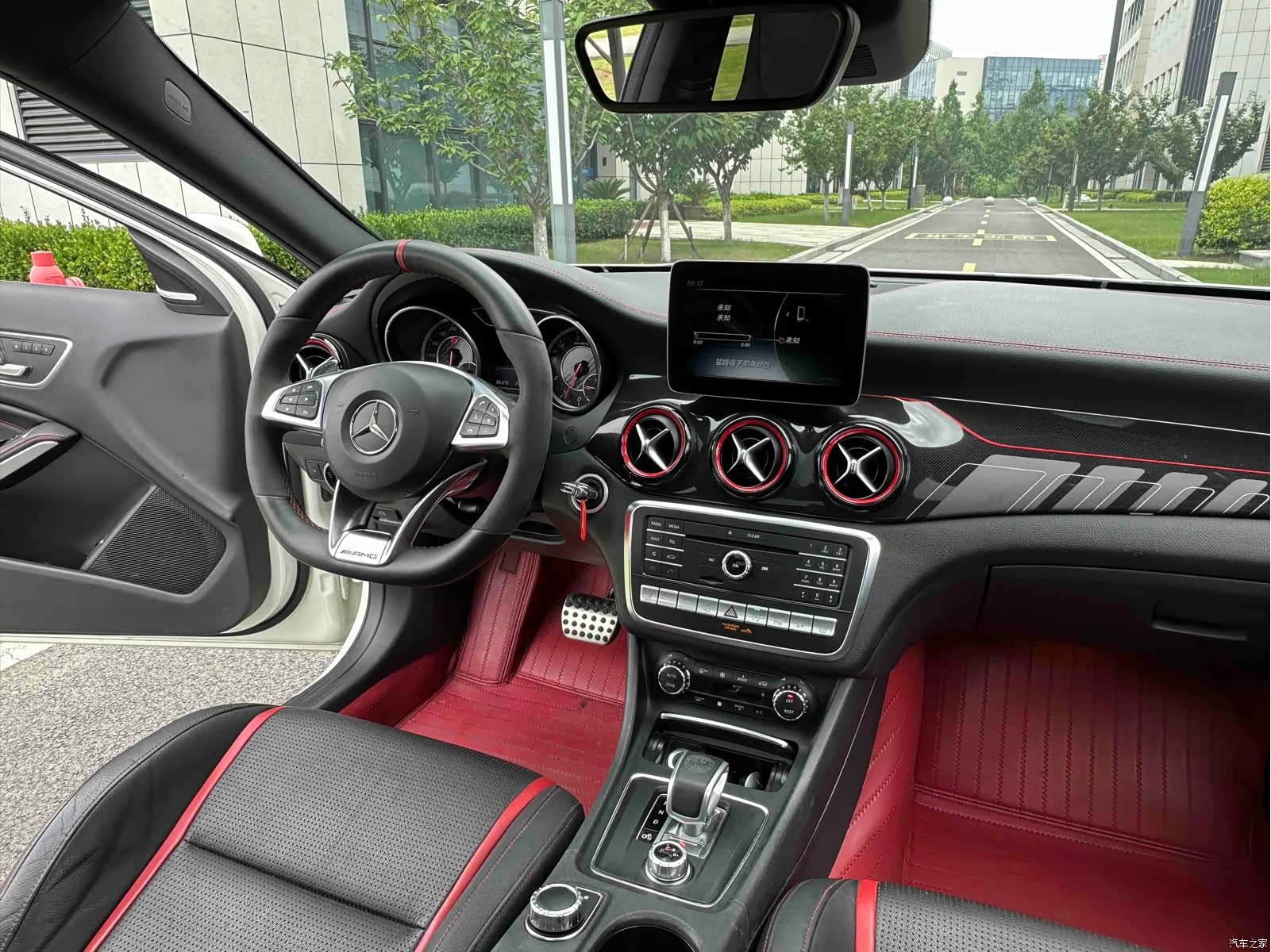 Mercedes-Benz GLA, 2018 13