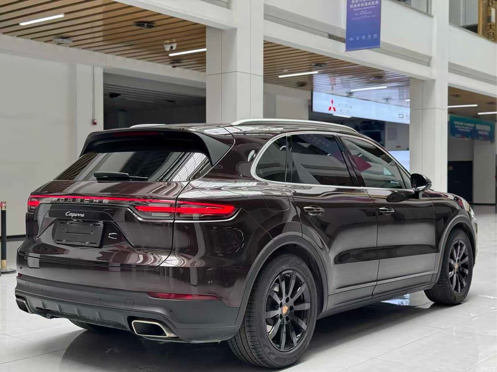 Porsche Cayenne, 2019 все фото