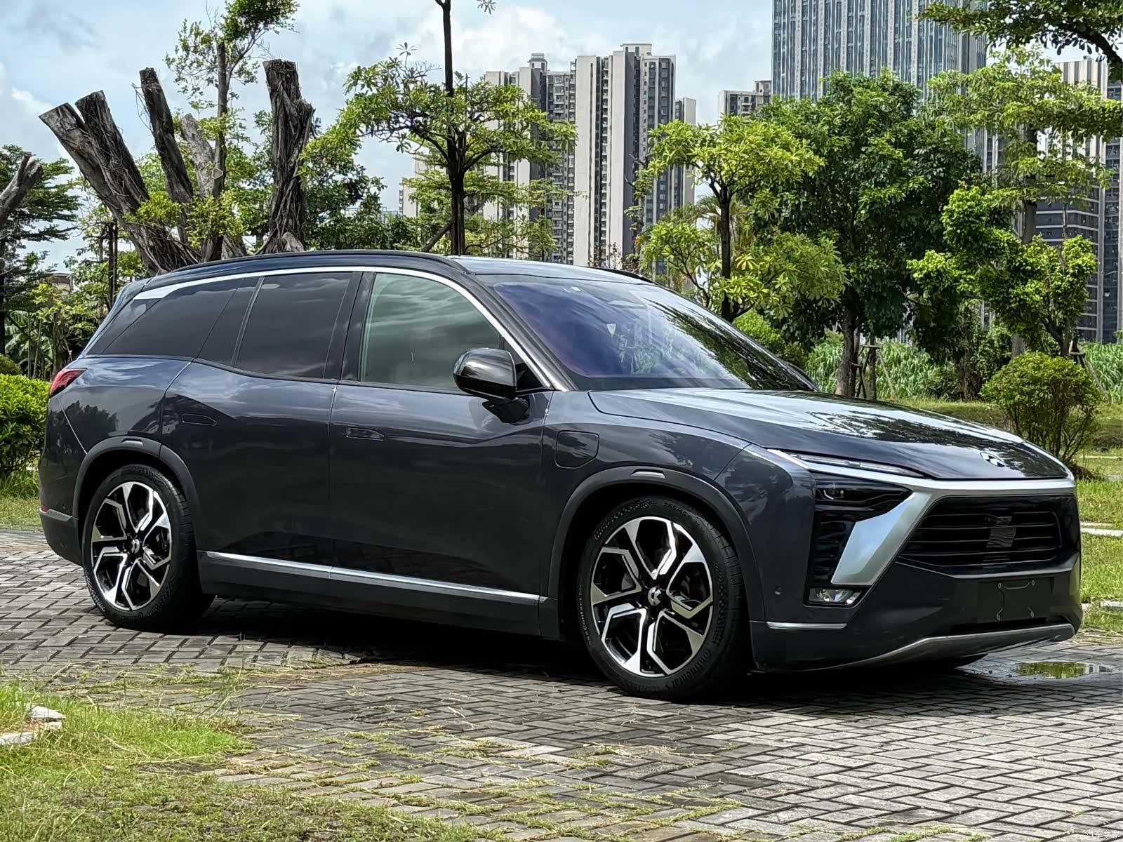 NIO ES8, 2020 3