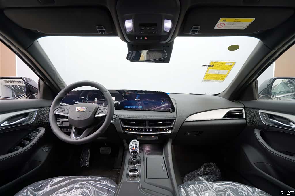 Cadillac CT5, 2026 11
