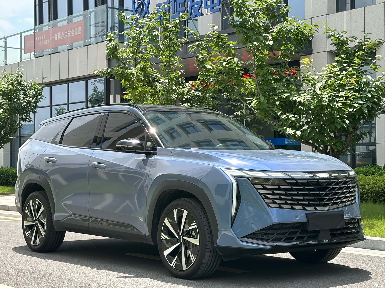 Geely Boyue, 2024 3
