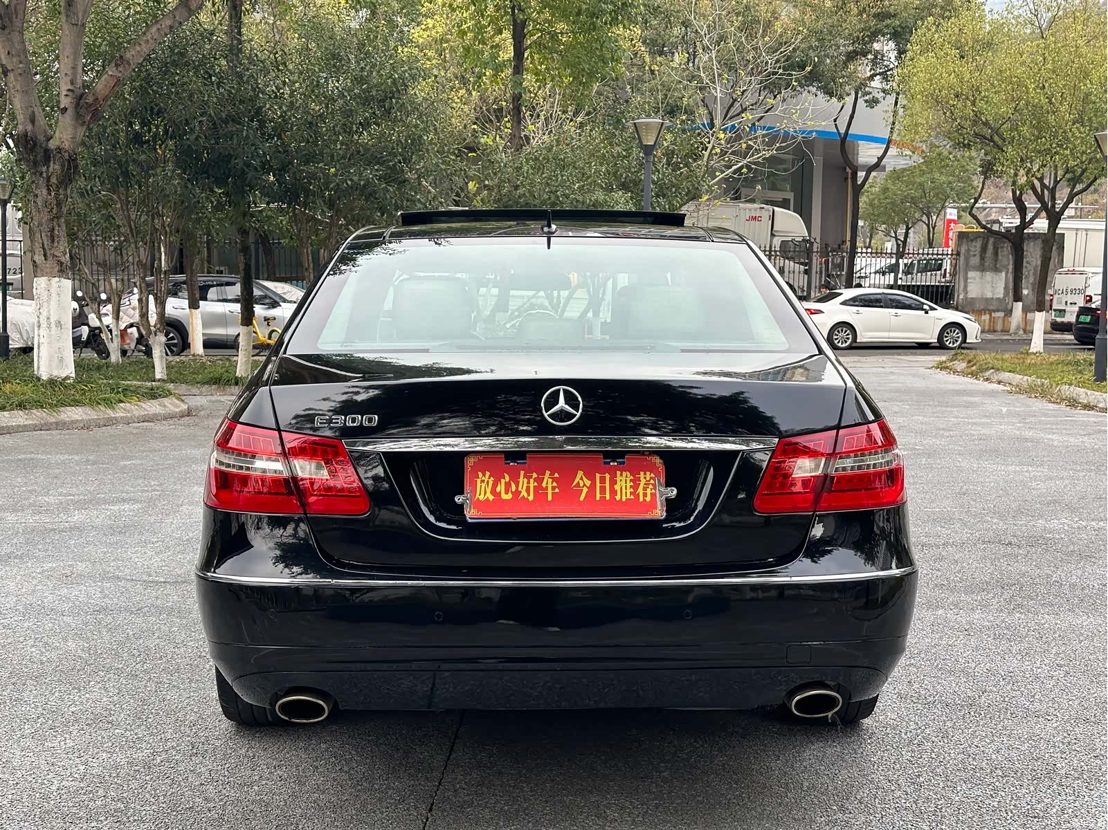 Mercedes-Benz E-Class, 2011 6