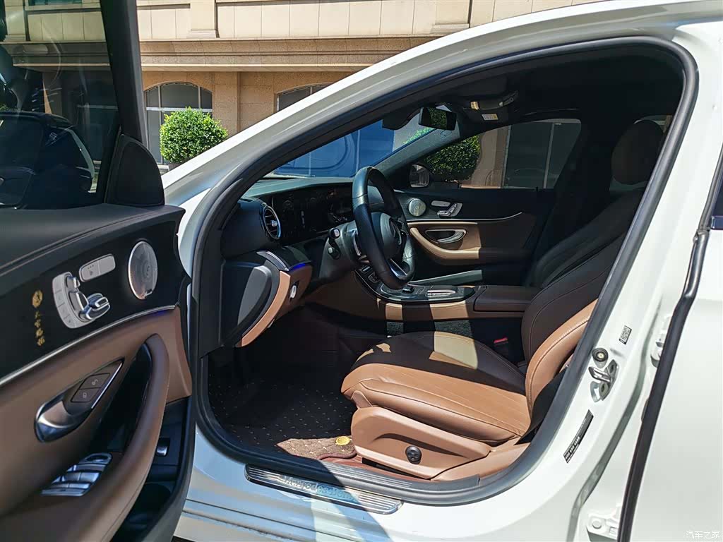 Mercedes-Benz E-Class, 2022 8