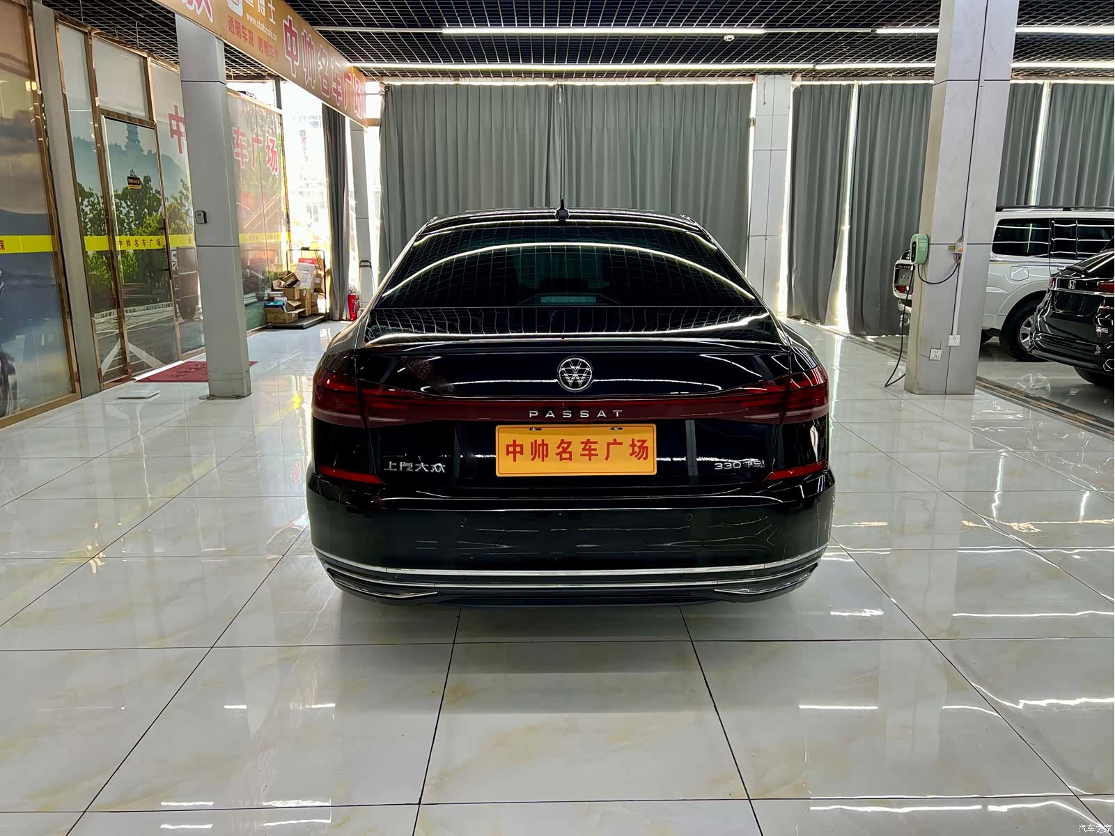 Volkswagen Passat, 2024 все фото
