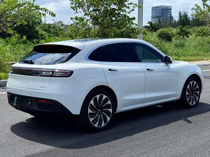 AITO M5 2022 zeng cheng AWD Performance