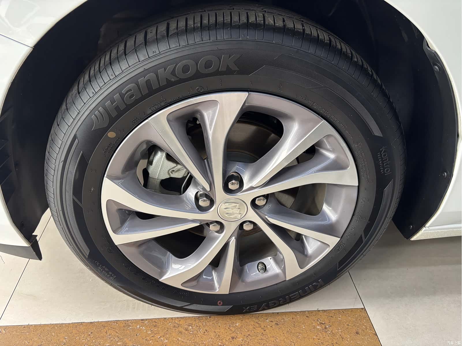 Buick Verano, 2024 9