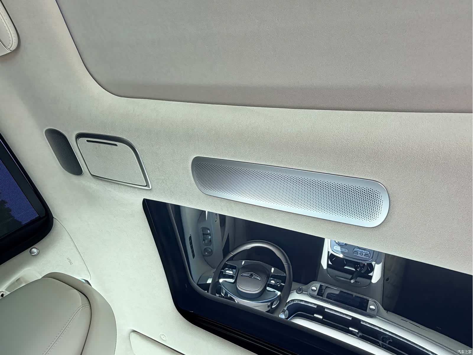 Genesis G90, 2023 23