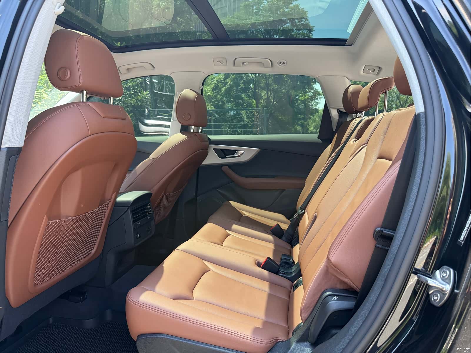Audi Q7, 2024 15