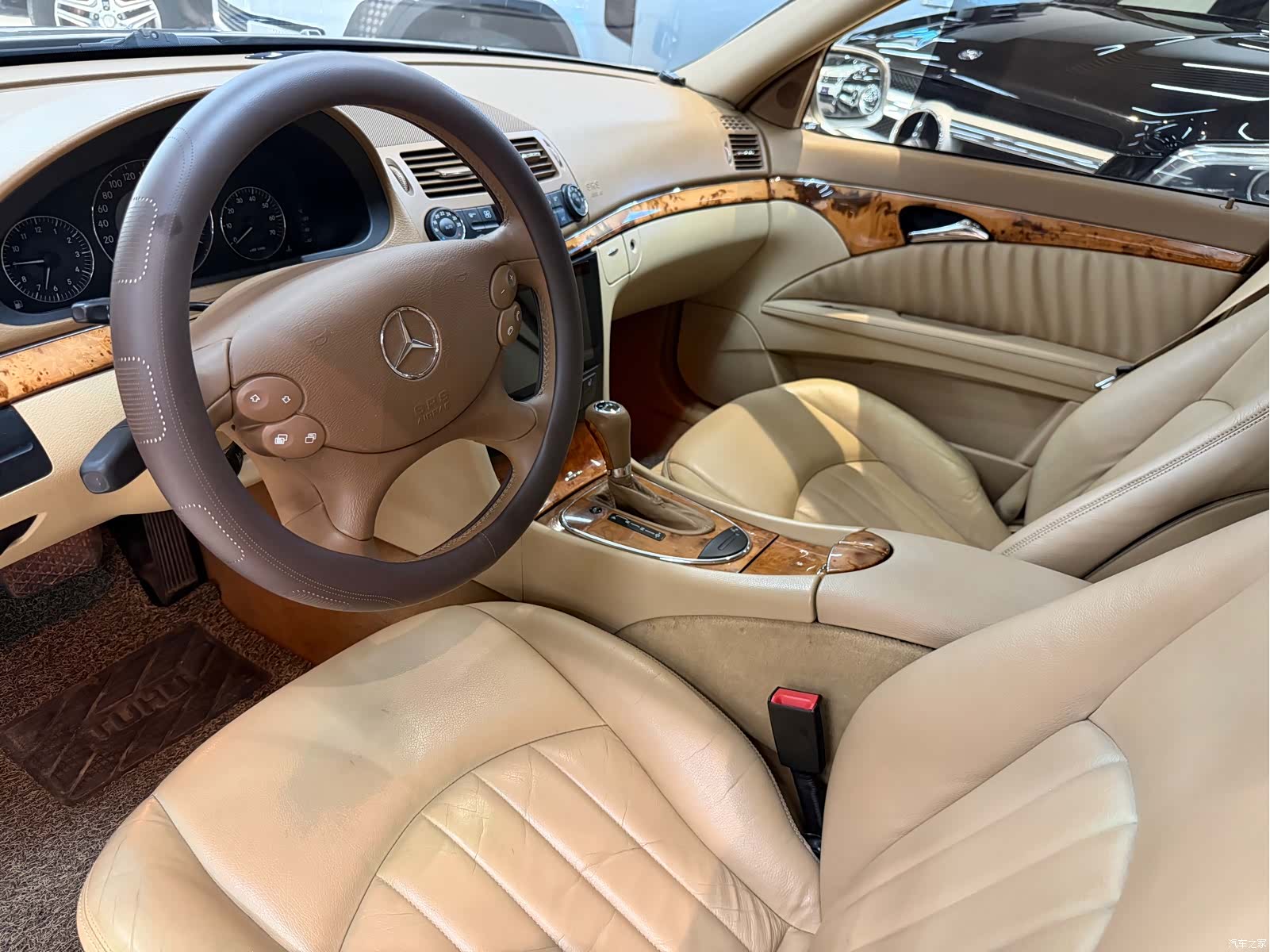 Mercedes-Benz E-Class, 2008 7