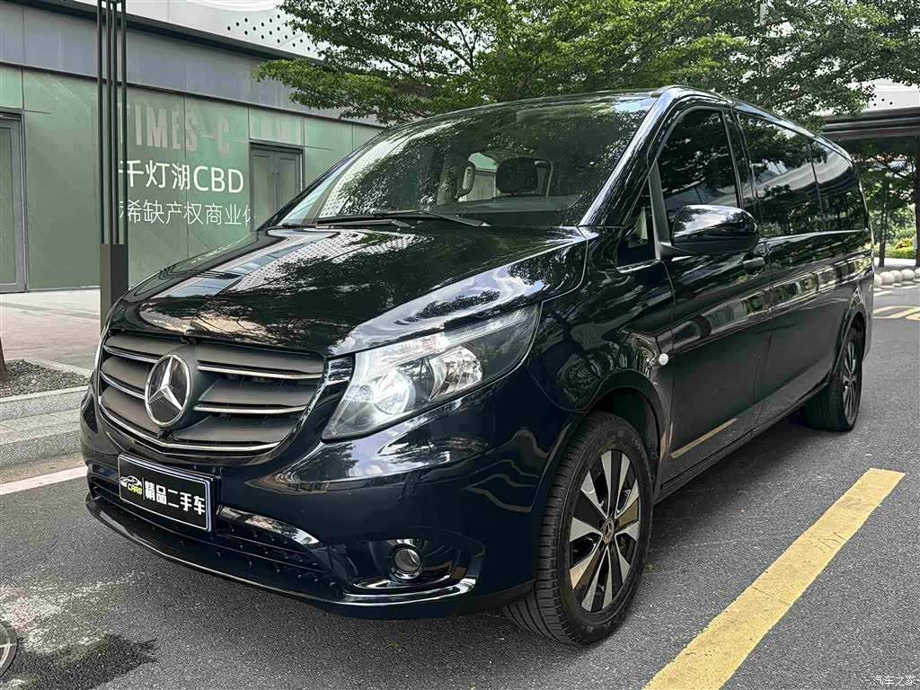 Mercedes-Benz 7, 2021 1