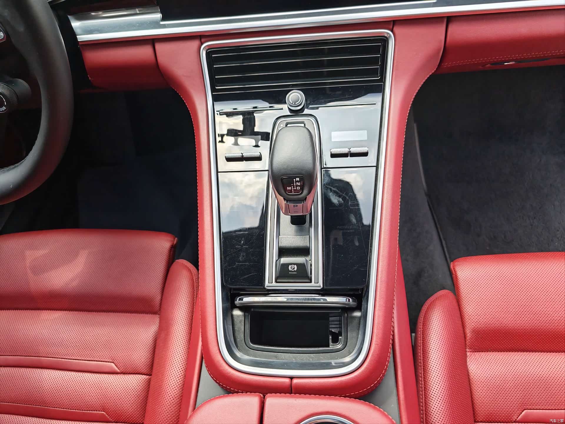 Porsche Panamera, 2023 17