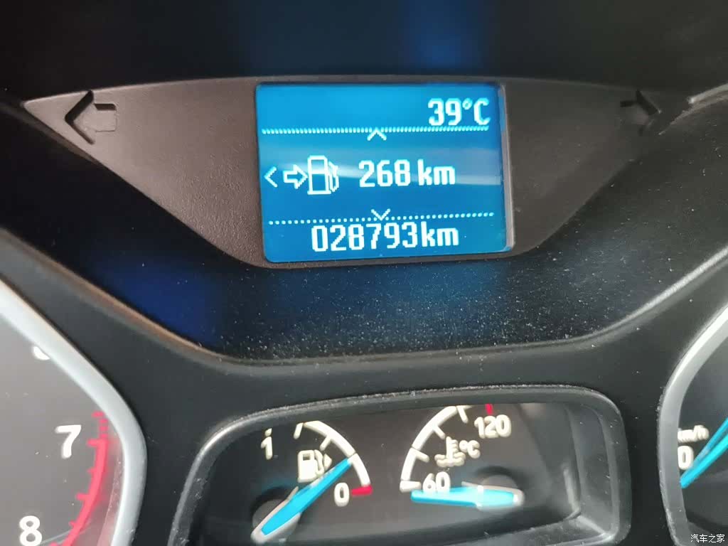Ford Focus, 2018 все фото