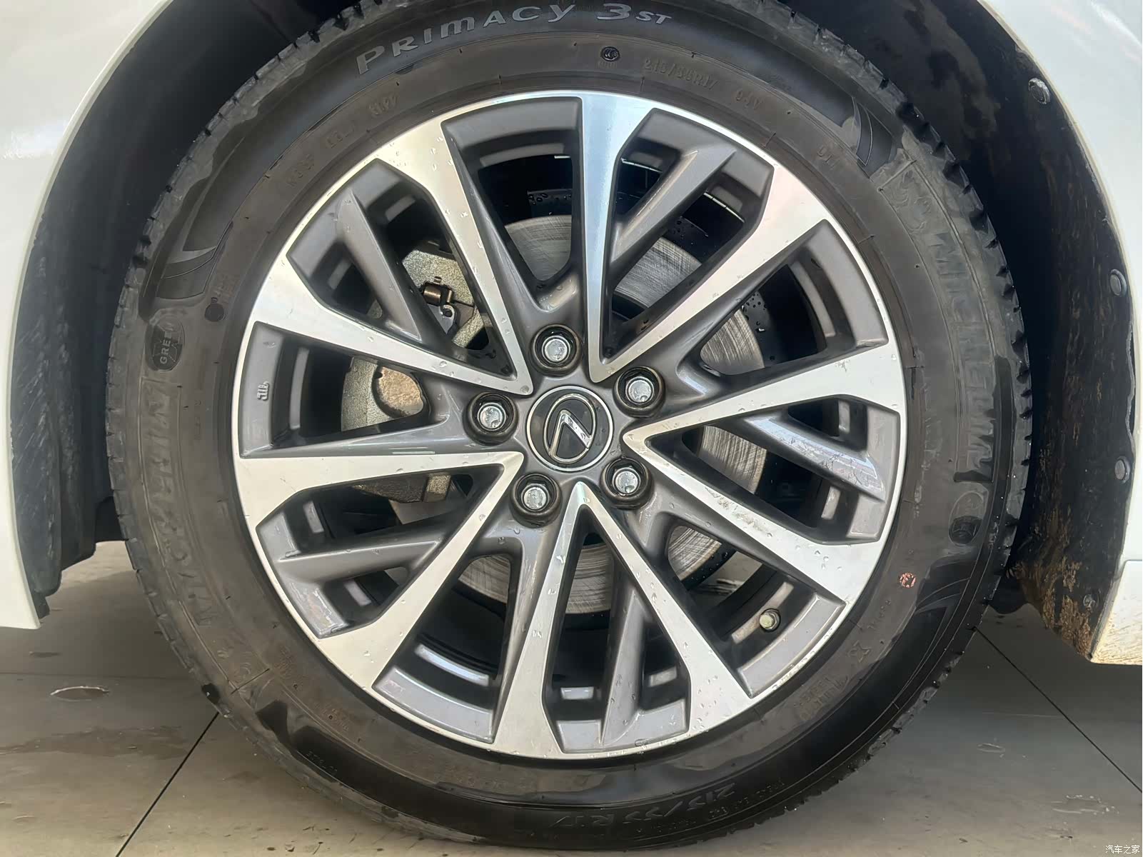 Lexus ES, 2023 20