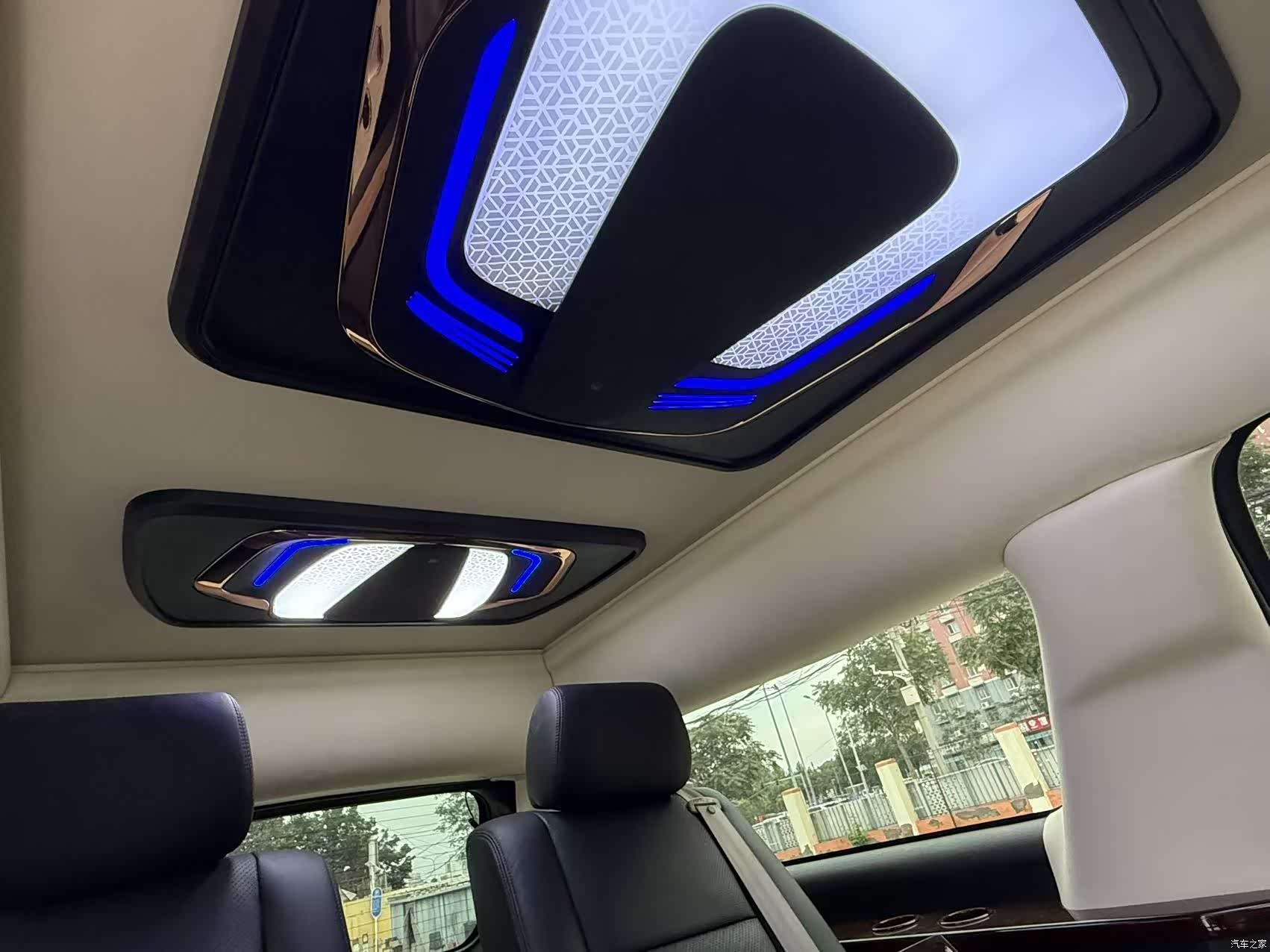 Cadillac Escalade, 2011 19