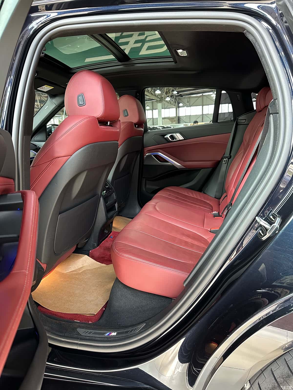 BMW X6, 2021 11