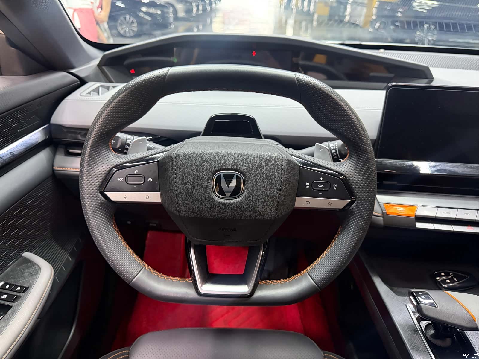 Changan UNI-V, 2023 13