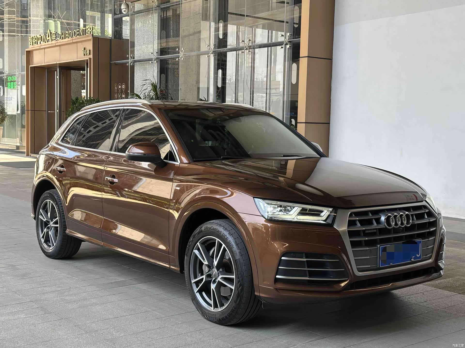 Audi Q5L, 2019 3