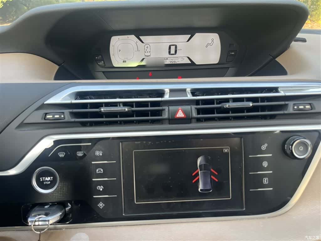 Citroen C4, 2017 все фото
