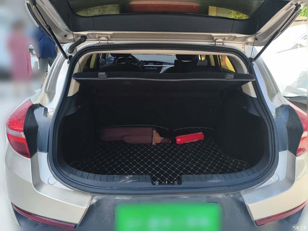 Geely Emgrand, 2018 10