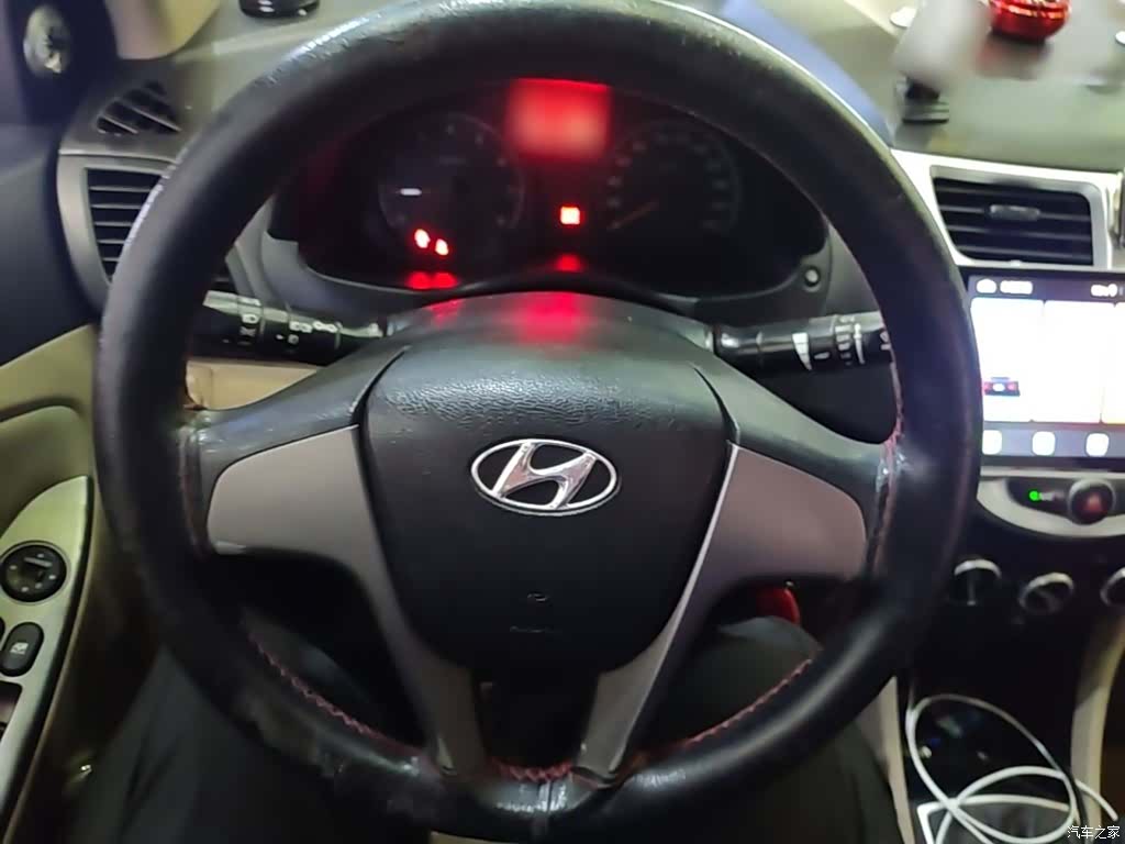 Hyundai GLS, 2016 4