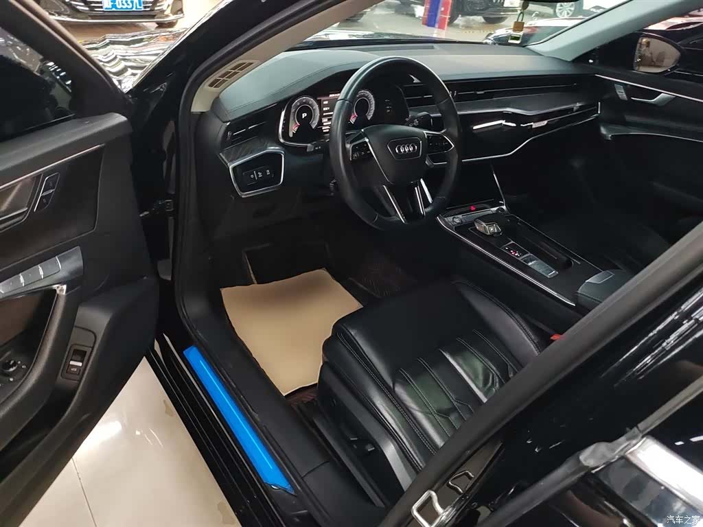 Audi A6L, 2019 16