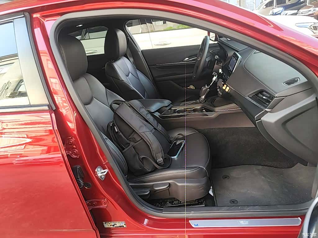 Cadillac CT4, 2020 25