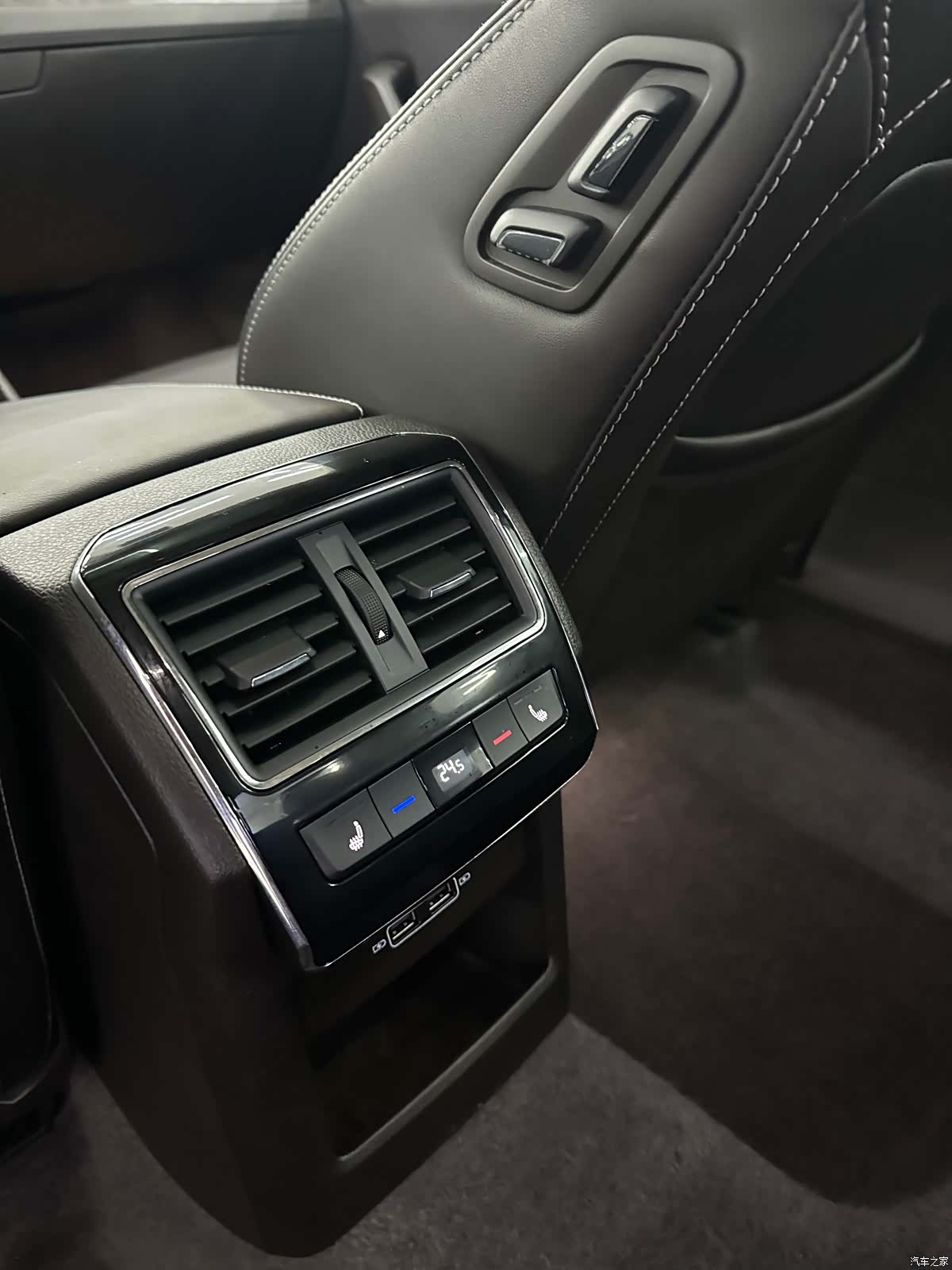 Skoda Superb, 2019 11