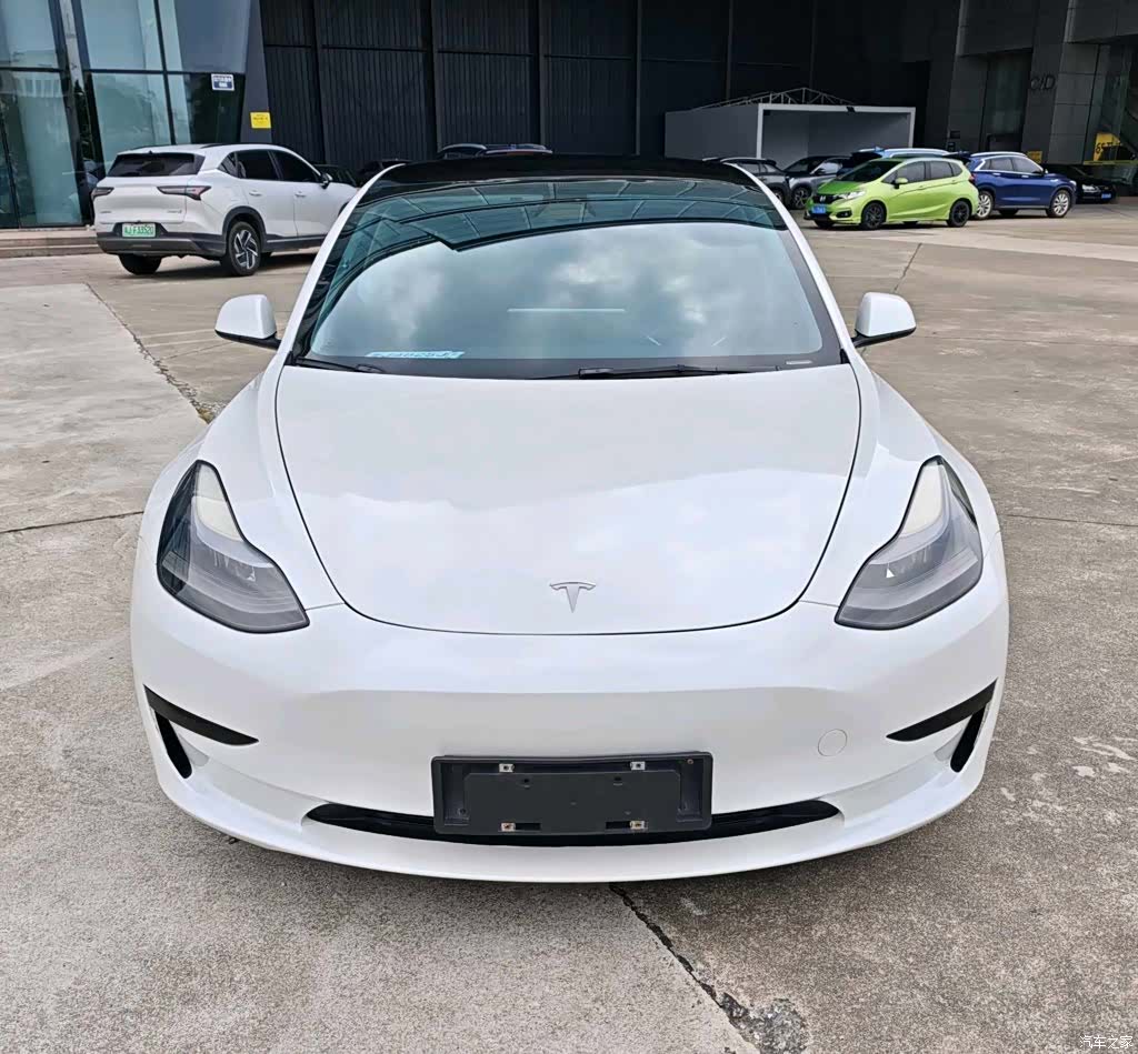 Tesla Model 3, 2021 6