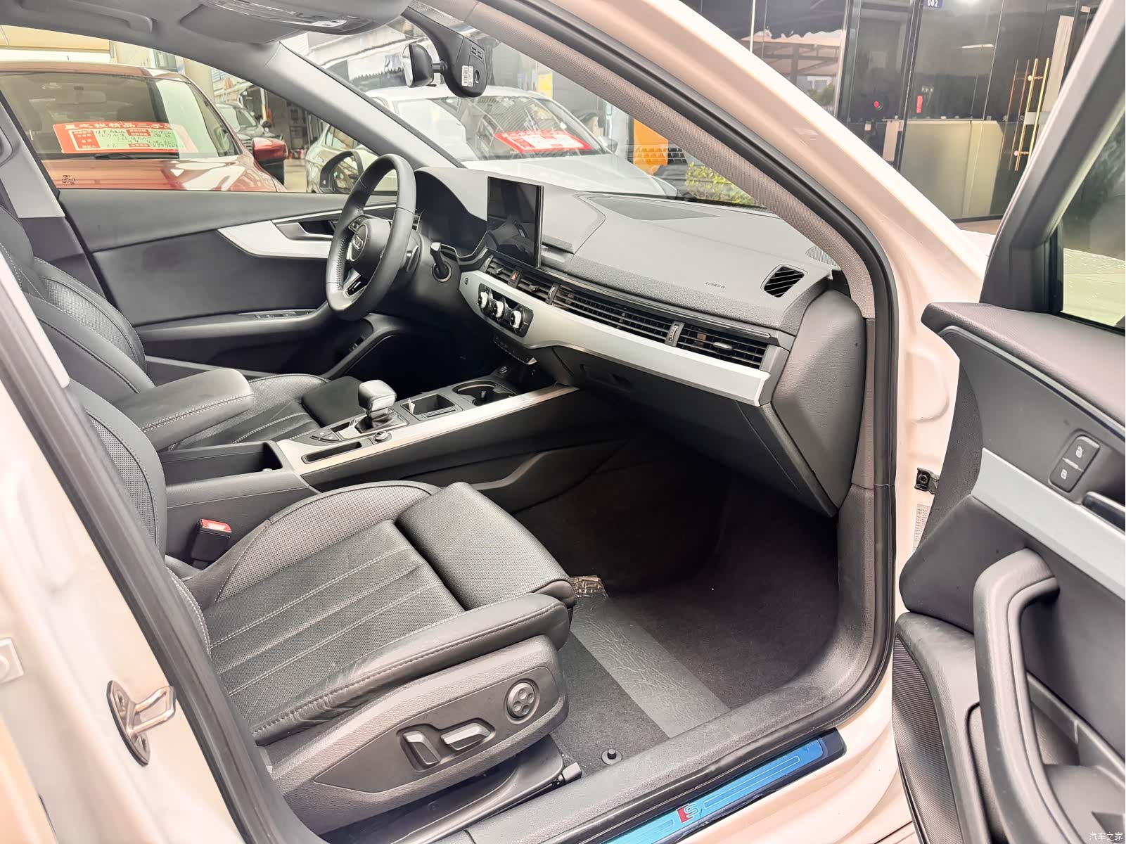 Audi A4L, 2020 10