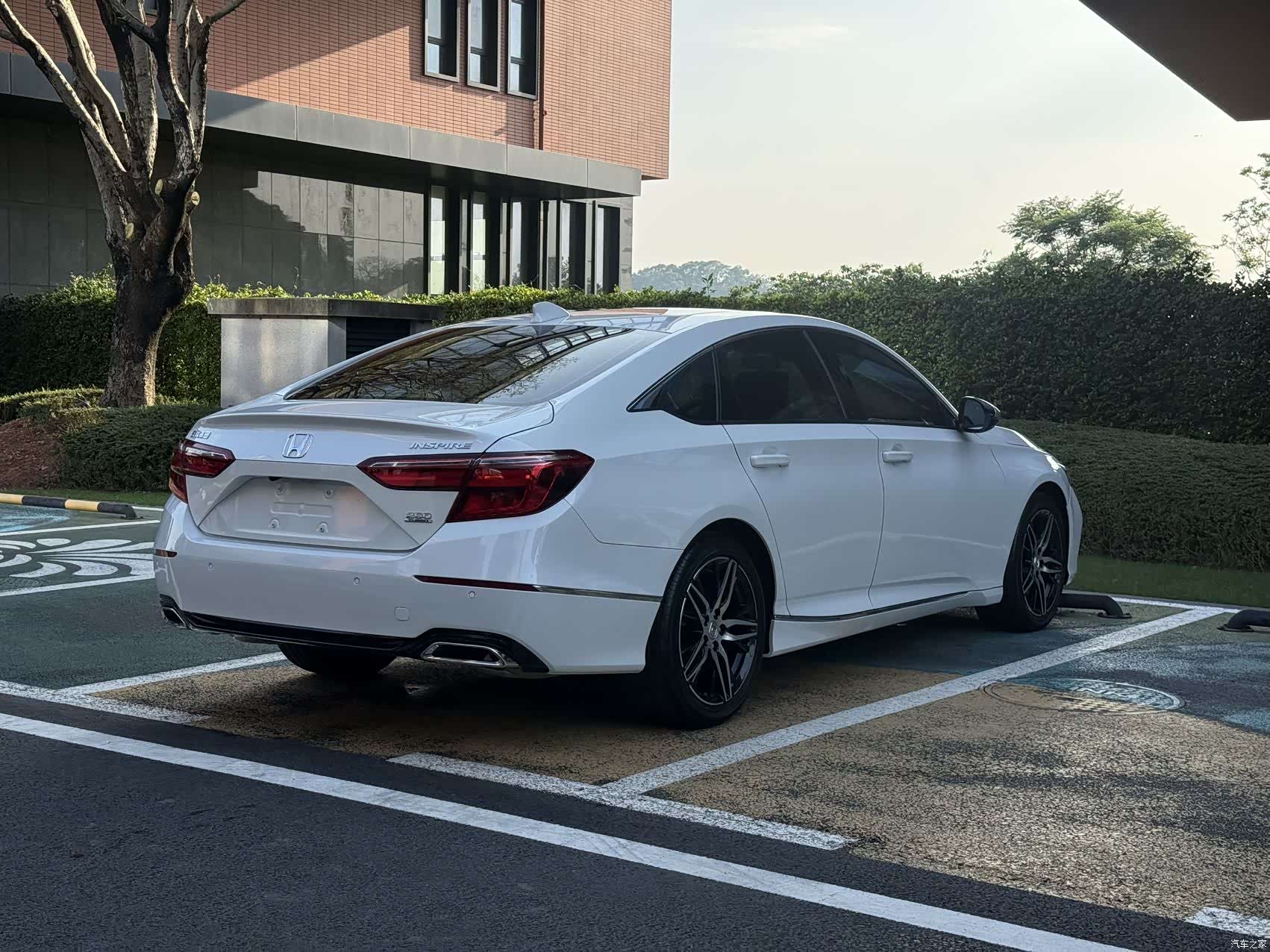 Honda Inspire, 2023 15