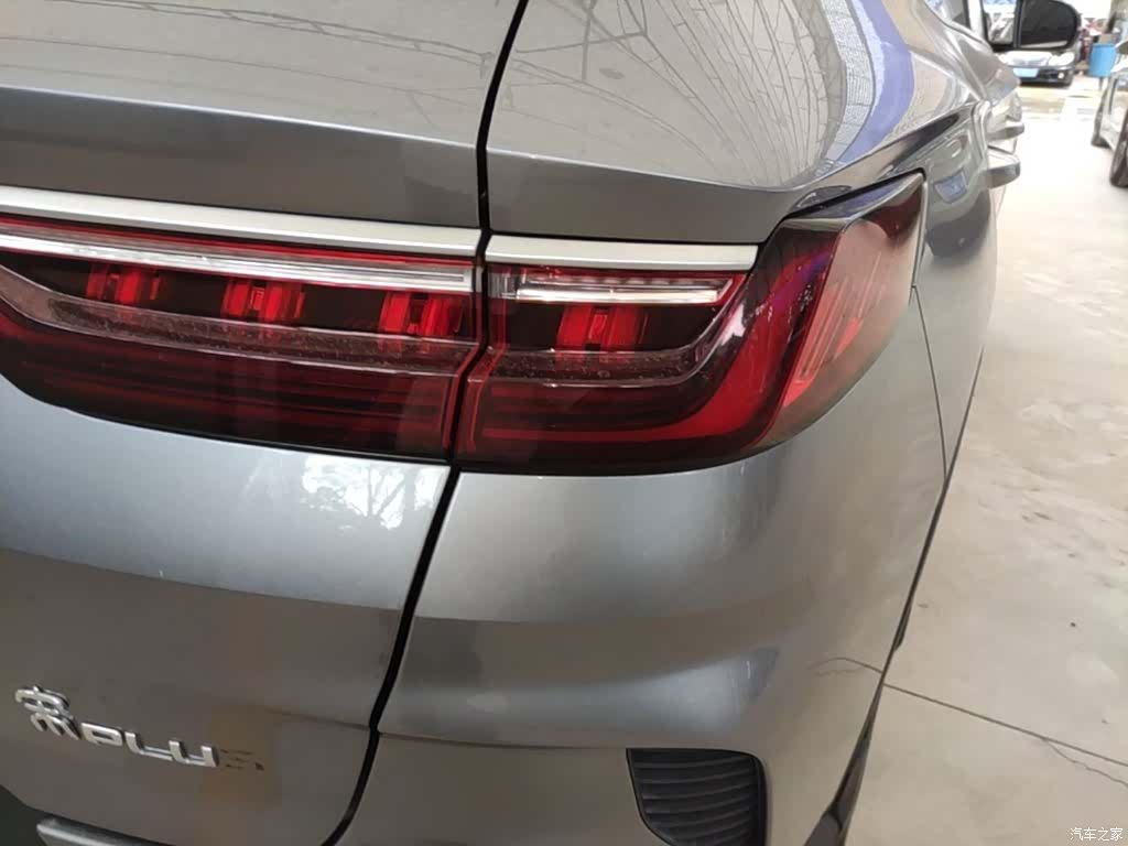 BYD Song, 2021 8